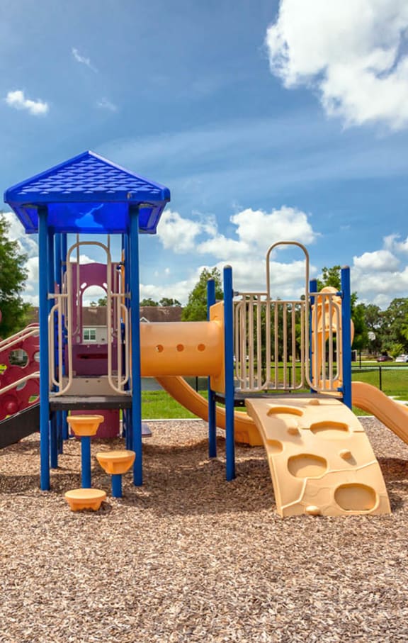 Sawyer Estates Apartments in St. Cloud, FL
